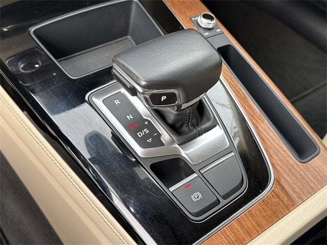 2022 Audi Q5 S line Premium Plus