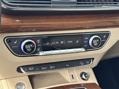 2022 Audi Q5 S line Premium Plus