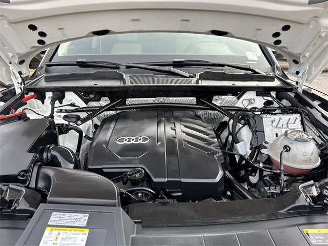 2022 Audi Q5 S line Premium Plus