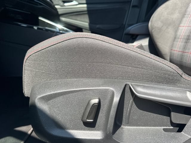 2024 Volkswagen Golf GTI S