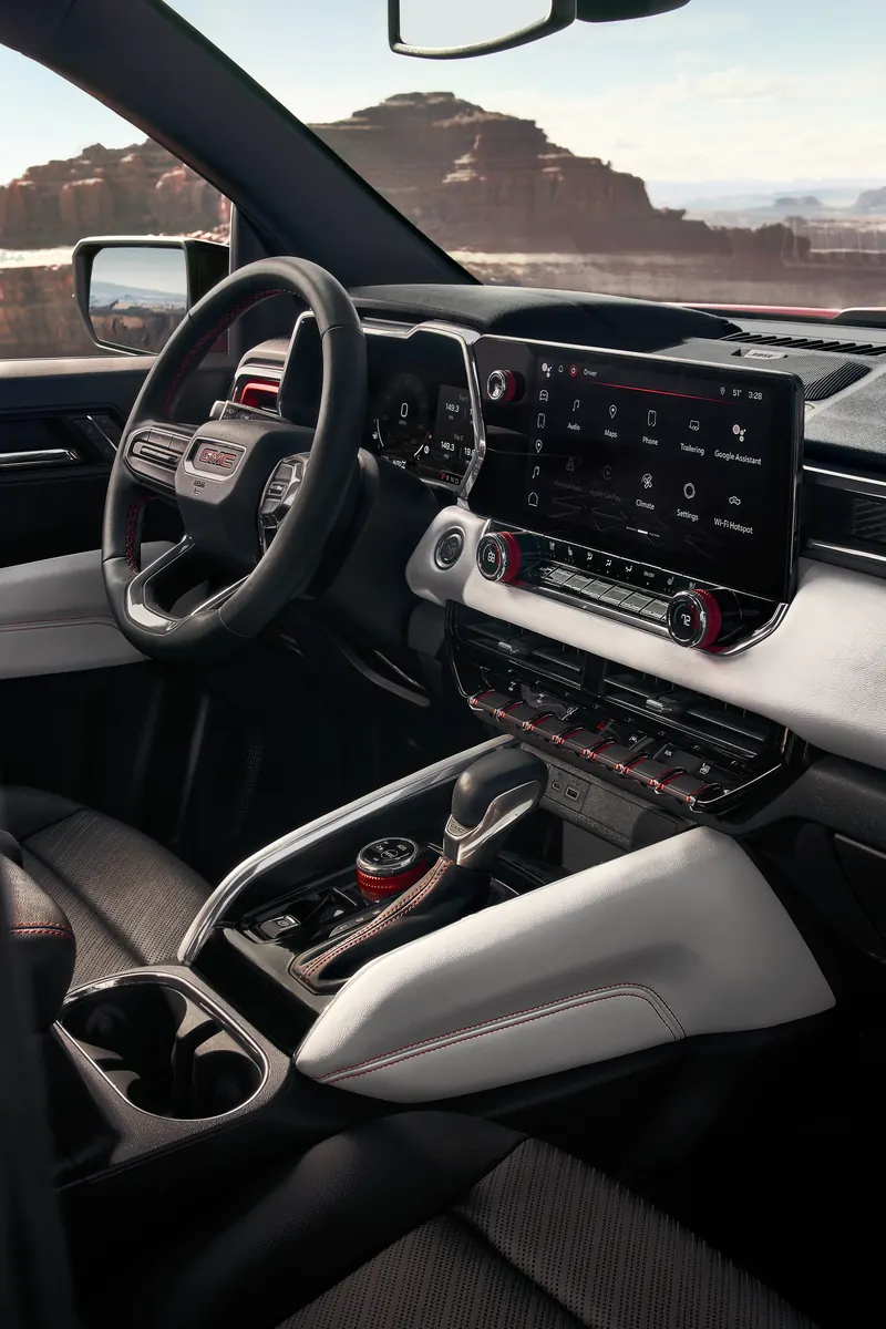 2026 GMC Canyon infotainment system at Wyatt Johnson GMC in Clarksville TN